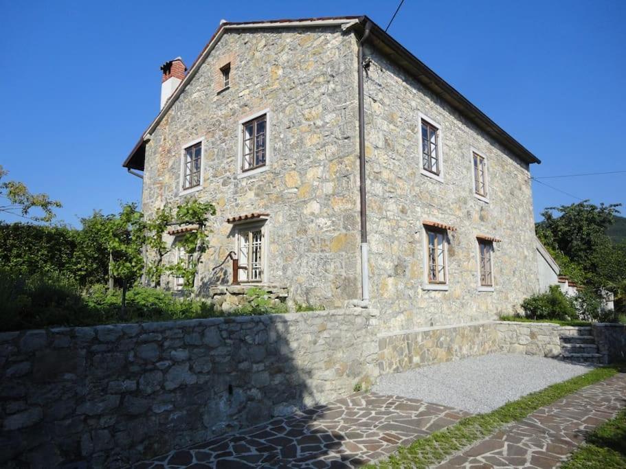 A Lovely House In Vipava Valley Ngoại thất bức ảnh